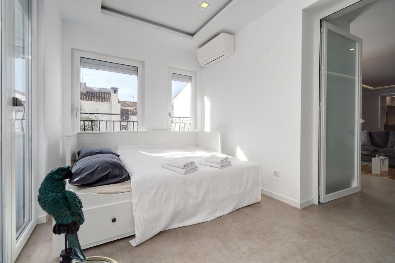 شقة ماربيا  في Westminster Puerto Banus Marina المظهر الخارجي الصورة