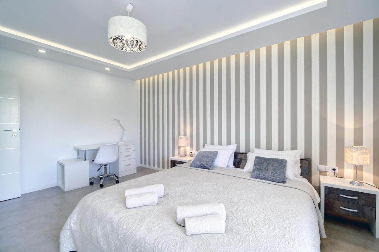 شقة ماربيا  في Westminster Puerto Banus Marina المظهر الخارجي الصورة